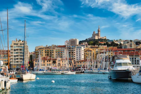 chauffeur taxi marseille transport haut de gamme